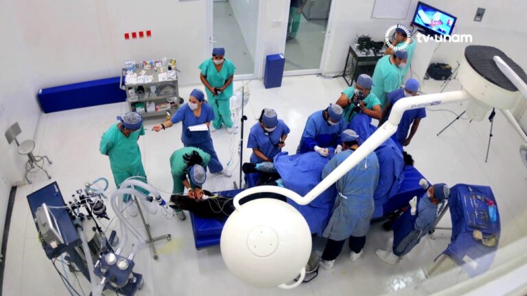 Acuerdo para Impulsar la Formaci&oacute;n de Veterinarios en Oaxaca