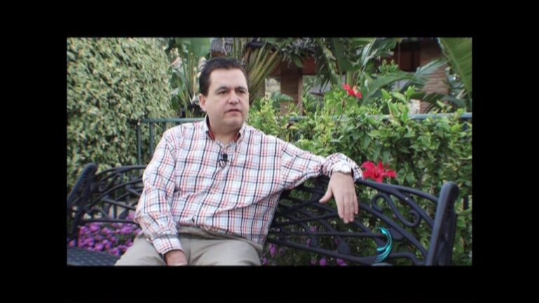 El impacto de los tratamientos in&uacute;tiles en el estr&eacute;s moral y burnout de los t&eacute;cnicos veterinarios